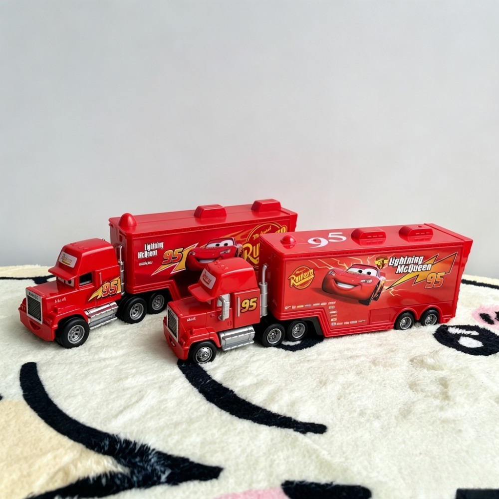 نموذج سيارة معدنية مصبوبة بمقي - مراجعة Kids Toys Under 1 Year وسعره