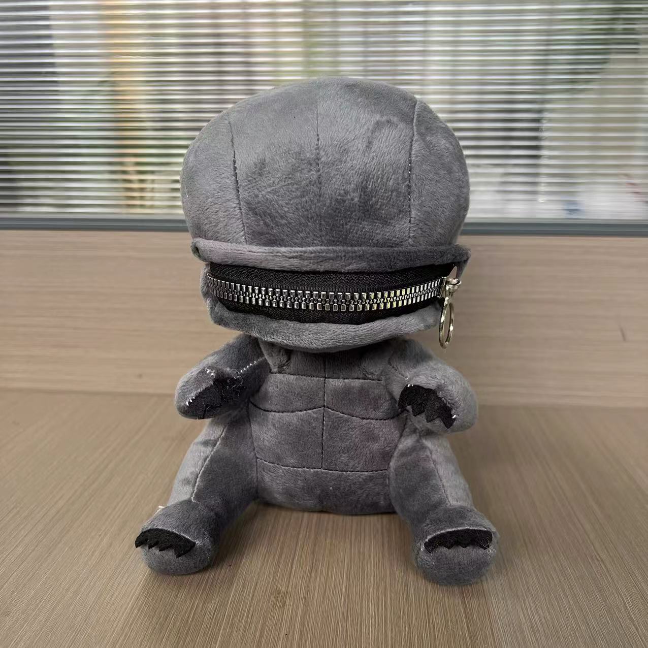 دمية فضائي لطيفة محشوة ناعمة،  - مراجعة Xenomorph Kids Toys وسعره