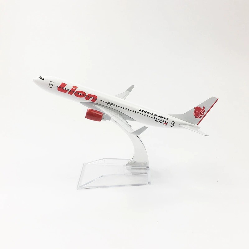 نموذج طائرة ليون إير B737 معدن - مراجعة Kids Toys Idea وسعره