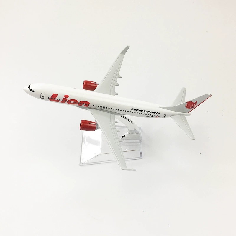 نموذج طائرة ليون إير B737 معدن - مراجعة Kids Toys Idea وسعره