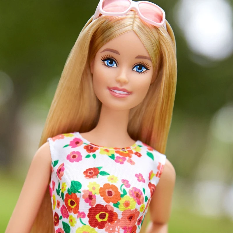 دمى باربي لوك بارك بريتي بلوند - مراجعة Mattel Toy Barbie وسعره